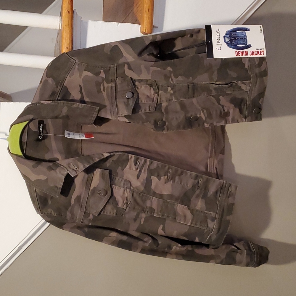 D.Jeans Camo Jean Jacket, NWT, Size Medium
